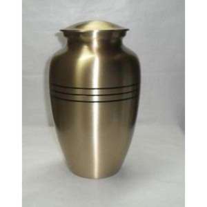 Urnas de cremación de latón asequibles pero lujosas con detalles finos y acabados pulidos para recuerdos duraderos - Product Image 6