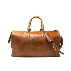 Bolso de lona de cuero para hombres y mujeres Diseño listo para viajar con cremalleras fuertes interiores espaciosas y correa ajustable - Product Image 1