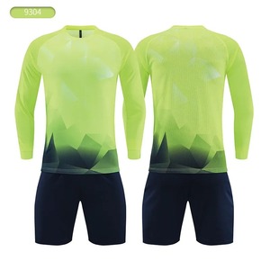 Camiseta de fútbol OEM en stock, uniforme de fútbol de entrenamiento, Impresión de nombre, corte automático, ropa deportiva para equipos, ropa fabricada - Product Image 6