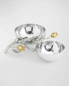 Cuenco decorativo de metal de diseño premium con soporte para interiores de casas modernas y Decoración de mesa elegante - Product Image 1