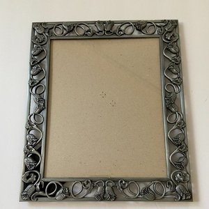 Elegant Metal Photo <b>Frame</b> Minimalist Design <b>With</b> Silver Finished Photo <b>Frame</b> For Home Hotel Room Decorative Item Photo Displayer - Product Image 6