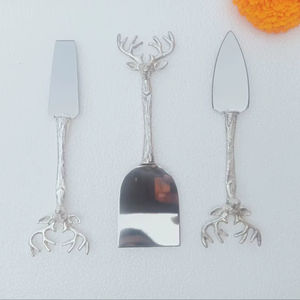 Juego de cuchillos de queso con diseño de hoja de fundición de latón con espátula elegante perfecta para cenas de mesa de lujo y entretenimiento de lujo - Product Image 1