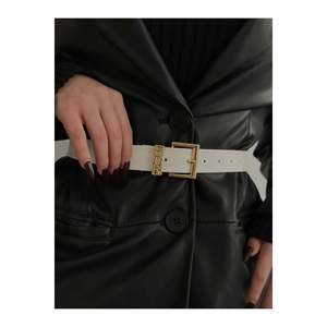 Ceinture pour femme avec boucle en or Written Bridge, ceinture pour pantalon, ceinture pour veste, ceinture pour robe, ceinture pour chemise - Blanc-Or - Product Image 4