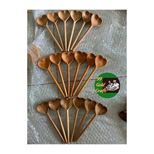 Cuchara de madera natural al por mayor producto hecho a mano de origen vietnamita adecuado para la decoración del comedor y la exportación de utensilios de cocina - Product Image 1