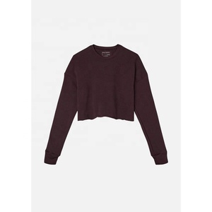 Women's Cropped Crewneck Sweatshirt Soft Custom <b>Crop</b> <b>Top</b> Pullover Breathable 100% Cotton with Customized Color and Logo - Product Image 1