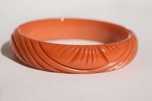 Pulsera de resina hecha a mano Ocean Swirl de Crescent Crafts - Product Image 2