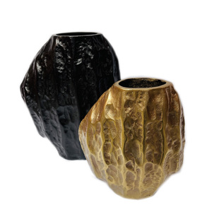 Pièce de temps en or Vase à fleurs en métal poli miroir unique et élégant Vase de décoration de mariage moderne de haute qualité - Product Image 3