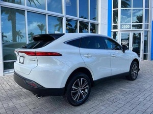 NOUVEAU 2025 TOYOTA VENZA XLE TOUTES ROUES MOTRICES 4X4 hybride, hybride premium essence/électrique V6 TURBO - TRANSMISSION AUTOMATIQUE - Product Image 5