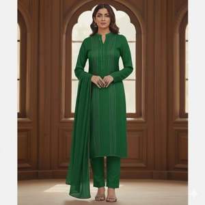 Traje Salwar Kameez Pakistaní de 3 Piezas para Mujer, Color Verde Sólido, Bordado Formal, Secado Rápido, Ligero, para Fiestas y Bodas - Product Image 5
