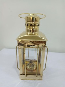 Lámpara de Aceite de Estilo Antiguo Extra Brillante |   Chimenea de Vidrio con Cuerpo de Latón |   Mechas para Chimenea Ajustables de 4x11 Pulgadas, Hechas a Mano y Ecológicas - Product Image 4