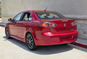 Auto Usado Lancer SE 2017 con Tracción Delantera en Venta - Product Image 2