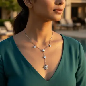 Collar con Colgante de Estrella Plateada con Diamantes de Circonita Cúbica, Chapado en Oro Rodio, Cadena de Eslabones Moderna, Joyería de Latón con Perla como Piedra Principal, Regalo - Product Image 1