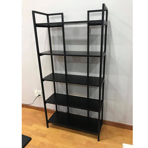 Étagère à 5 niveaux DRACO avec structure en fer et plateau en bois d'hévéa, type sur pied pour salon - KS68065 - Product Image 5