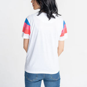 Camiseta informal para mujer, tela suave, corte regular, aspecto elegante con opciones de logotipo OEM - Product Image 2