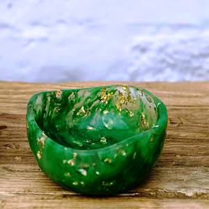 Bol à salade en résine, forme ronde, couleur verte, bol en résine fait à la main, bols de service en résine polis, vaisselle décorative pour la cuisine, écologique - Product Image 4