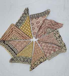 Ensemble de 9 bandanas en coton biologique imprimés à la main, foulards bohèmes, bandeau d'été, cravate pour le cou, accessoire pour cheveux, léger - Product Image 1