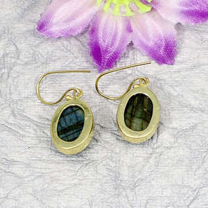 Wholesale Labradorite Doublet <b>Fine</b> <b>Cuff</b> <b>Earrings</b> Elegant Labradorite Stone Cluster for Women - Product Image 4
