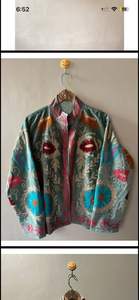 Chaqueta Bordada Suzani Artesanal en Algodón con Bordado Tradicional para Moda Étnica y Ropa Bohemia - Product Image 4