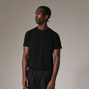T-shirt en coton noir uni pour homme, coupe classique, col rond, manches courtes, vêtement décontracté, tendance 2026 - Product Image 3