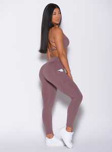 Leggings d'haltères mauve personnalisés avec poche latérale droite taille haute et vêtements de sport leggings de gymnastique à la mode pour les femmes vente en gros - Product Image 2