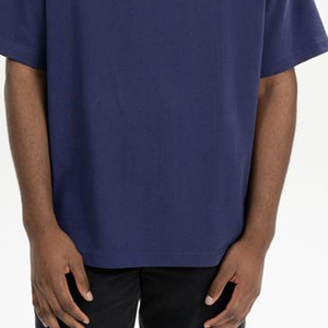 เสื้อยืดผ้าฝ้าย100% สำหรับผู้ชายทรงโอเวอร์ไซส์ลายโลโก้ตามสั่ง - Product Image 5