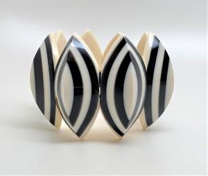 D-Design Bracelet de mode en résine pour la méditation, le yoga, la pratique spirituelle-pour l'amélioration spirituelle - Product Image 4