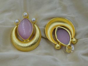 Pendientes chapados en oro de piedra de latón de última tendencia, Pendientes chapados en oro de 18 quilates, joyería de moda para mujer, pendientes para mujer - Product Image 4