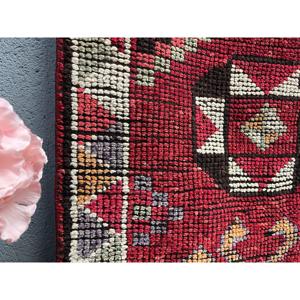 พรมเฮอร์กีตุรกี ขนาด 2.7x12.5 ฟุต (83x380 ซม.) สีแดง พรมวินเทจสไตล์ตะวันตกเฉียงใต้ - Product Image 4