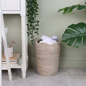 Cesto de Papel de Ratán Festoneado Purbeck, Cestas de Almacenamiento Hechas a Mano, Ratán Natural, Moderno, Multifuncional, Hecho en Vietnam - Product Image 6