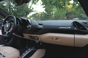 รถเฟอร์รารี่ 488 GTB คูเป้ ปี 2016 มือสอง สภาพดี ราคาสุดคุ้ม - Product Image 2