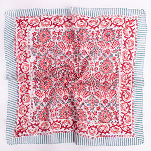 Bandana carré en coton premium à motif floral, écologique, respirant, à nouer, multifonctionnel pour la tête, le cou et les cheveux, élégant et tendance - Product Image 4