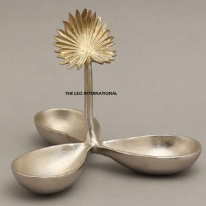 Colección de arte y artesanía creativa moderna, centro de mesa de forma ovalada chapada en oro de Metal de alta calidad estándar, suministro de cuenco japonés - Product Image 3