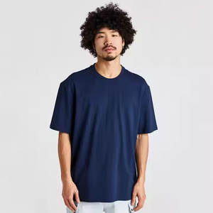 เสื้อยืดผู้ชายแขนสั้นสไตล์วินเทจ คุณภาพพรีเมียม ผ้าฝ้าย 100% รับสกรีนโลโก้ ทรงโอเวอร์ไซส์ เนื้อผ้าหนา ใส่สบาย สไตล์สตรีท สีพื้น - Product Image 1