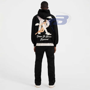 เสื้อฮู้ดแบบสวม Unisex คุณภาพสูง พิมพ์ลายกราฟิก ผ้าฝ้ายฟลีซ สไตล์ลำลอง สตรีทแวร์ สีดำ เสื้อกันหนาวมีกระเป๋า ลายอนิเมะ - Product Image 3