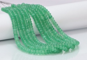 Perles de pierre de quartz vert fraise lisses de 8 mm en gros, qualité AA, pierres précieuses simples certifiées CNAS, modèle AA-54 - Product Image 2