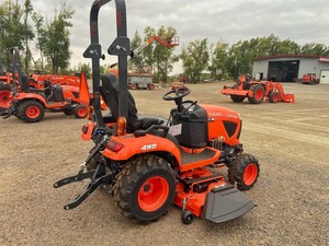 ซัพพลายเออร์ที่ดีที่สุด รถแทรกเตอร์ Kubota BX2380 23 แรงม้า ขับเคลื่อน 4 ล้อ รถแทรกเตอร์ขนาดเล็ก เครื่องยนต์ดีเซล ระบบไฮโดรสแตติก พร้อมที่ตักด้านหน้าสำหรับขาย - Product Image 5