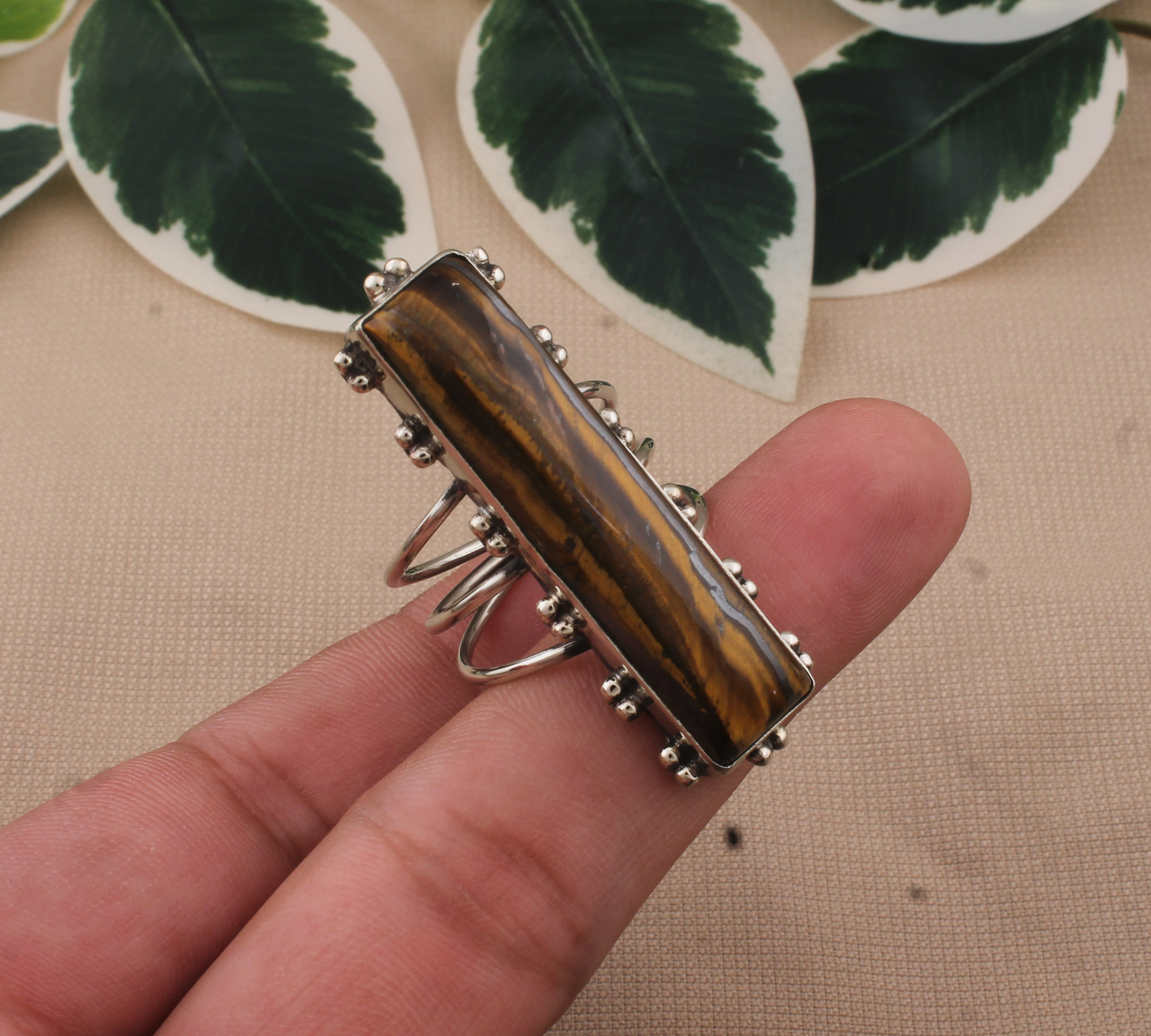 เช่นเดียวกับรูปถ่าย