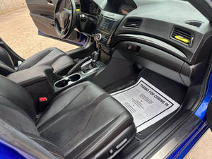 Mejor Auto Usado 2019 Acura ILX con Techo Corredizo y Volante a la Izquierda - Product Image 4