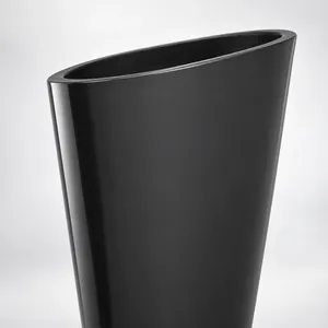 Jardinière conique en fibre de verre à rebord incliné Fida - Product Image 2