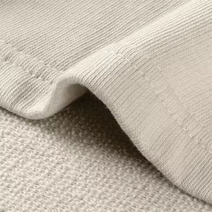 Pantalones cortos de gimnasio personalizados para hombre 2025, forro polar de algodón y poliéster de secado rápido, patrón sólido ecológico, estampado de logotipo, bolsillos bordados, deportes - Product Image 4