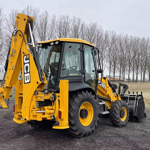 Retroexcavadora JCB 3CX 4x4 Usada en Venta - Product Image 1