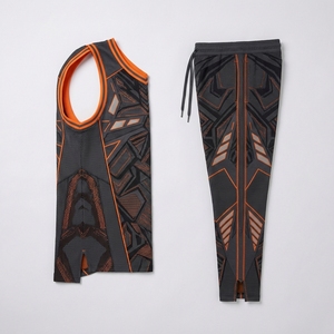 Uniformes de Baloncesto de Verano Promocionales y Deportivos, Diseño Personalizado e Impresión de Logotipo, Secado Rápido, 100% Poliéster para Equipos y Clubes - Product Image 4