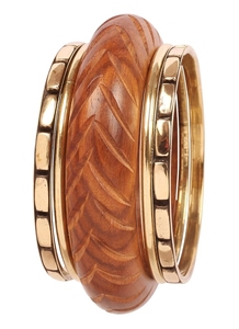 Conjunto de brazaletes de pulsera de mujer de moda de madera marrón y Blanca Regalo de corte de corazón redondo INDIA ART PLACE - Product Image 6