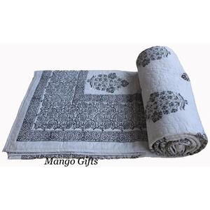 Edredón Tradicional de Algodón con Estampado a Mano para Cama Queen Size, Uso de Verano, Hecho a Mano, Patrón Kantha, Detalles Florales de Patchwork, Ligero - Product Image 1