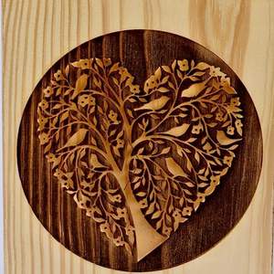 โกศไม้รูปหัวใจสลักลายตามสั่งสำหรับใส่เถ้ากระดูกมนุษย์ ทำจากไม้ชีชัม - Product Image 6