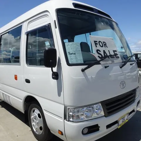 Toy-ot-a Coaster 30 SEATER BUS utilisé pour yot un Coaster Bus blanc