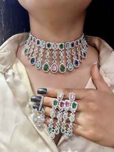 Hermoso conjunto de gargantilla de diamantes americanos con corte de estrella polaca de plata de diseñador con pendientes largos y Maang Tikka perfecto para ropa de fiesta - Product Image 2