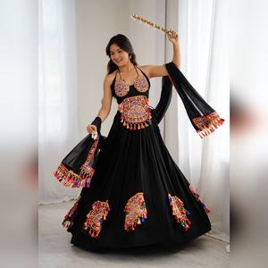 Lehenga Choli Cosido para Mujer, Bordado Pesado con Espejo, Diseño Indio, Ropa de Fiesta, Venta al por Mayor - Product Image 5