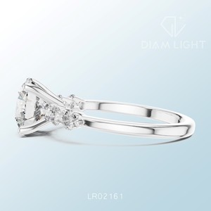 Bague solitaire en or blanc 14 carats, diamant rond taille ovale, clarté VS, certifiée, bijou élégant pour mariage, fiançailles, cadeau - Product Image 4