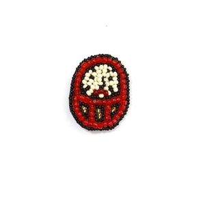 Venta al por mayor hermosos broches de moda nuevo diseño lingotes broches de alambre tela bordada mejor calidad bajo precio-con cuentas - Product Image 1